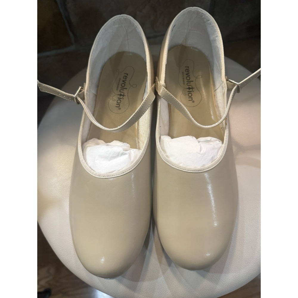 Cream Tap Shoes Women's size 13 Revolution Never Worn to Dance